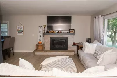 1560 S Meridian Road, Austintown, OH 44511 - Photo 5