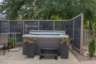 1560 S Meridian Rd, Austintown, OH 44511 - Photo 33