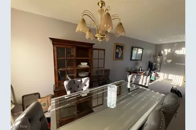 7210 Raynham Drive, Oakwood, OH 44146 - Photo 5