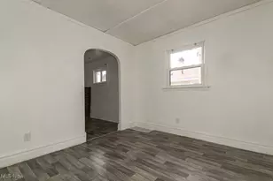 1322 Struble Ave NE, Canton, OH 44705 - Photo 7