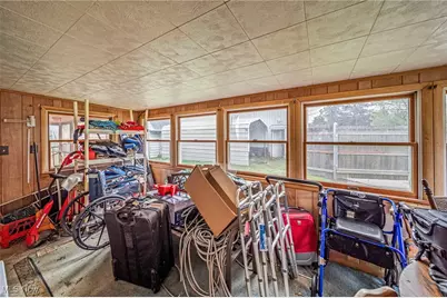 2112 Homewood Avenue, Ashtabula, OH 44004 - Photo 31