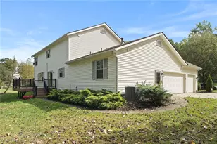 1103 Oakwood Dr, Kent, OH 44240 - Photo 39