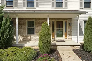 1103 Oakwood Dr, Kent, OH 44240 - Photo 3