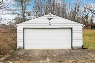 353 Southeast Ave, Tallmadge, OH 44278 - Photo 27