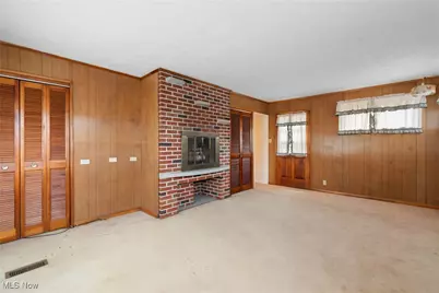 353 Southeast Avenue, Tallmadge, OH 44278 - Photo 13