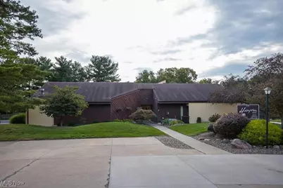 881 Hampton Ridge Drive, Akron, OH 44313 - Photo 39