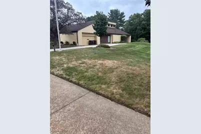 881 Hampton Ridge Drive, Akron, OH 44313 - Photo 41