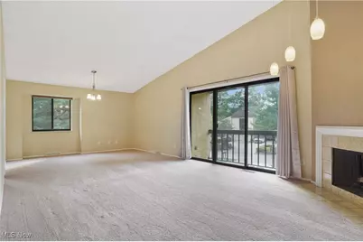 881 Hampton Ridge Drive, Akron, OH 44313 - Photo 7