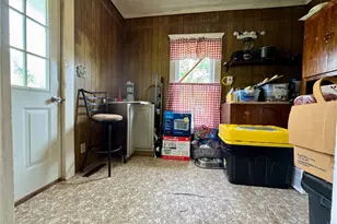 328 W Cross St, Summerfield, OH 43788 - Photo 15