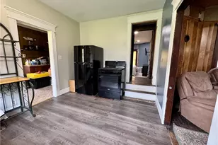 328 W Cross St, Summerfield, OH 43788 - Photo 9