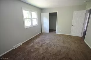 3630 Joyce Ann Dr, Youngstown, OH 44511 - Photo 31