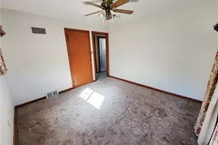 5838 Poland Struthers Rd, Youngstown, OH 44514 - Photo 11