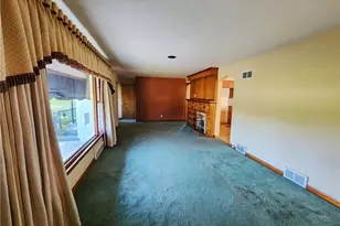 5838 Poland Struthers Rd, Youngstown, OH 44514 - Photo 9