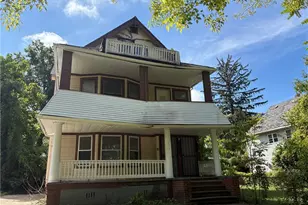 13802 Rugby Rd, Loveland, OH 44110 - Photo 1