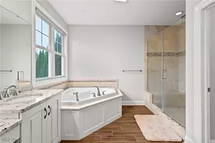 32557 Muirfield Dr, Avon Lake, OH 44012 - Photo 23