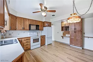 24 Fairground Blvd, Canfield, OH 44406 - Photo 9