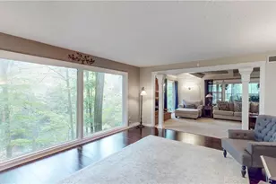 1785 Fairlawn Knolls Dr, Akron, OH 44313 - Photo 7