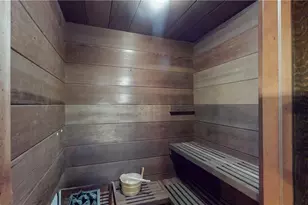 1785 Fairlawn Knolls Dr, Akron, OH 44313 - Photo 27