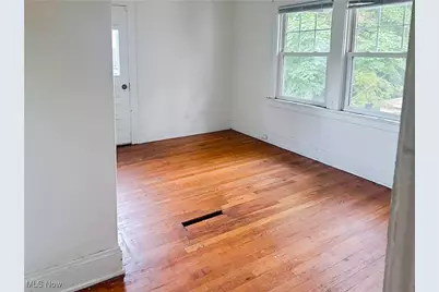 3320 Beechwood Avenue, Cleveland Heights, OH 44118 - Photo 19