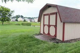 7245 Jimmie St SW, Massillon, OH 44646 - Photo 35