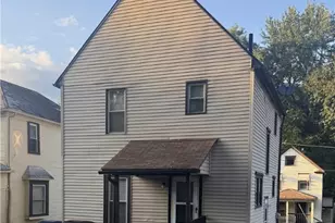 483 Bishop St, Akron, OH 44307 - Photo 21