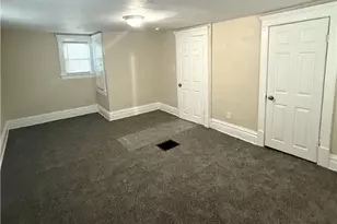 483 Bishop St, Akron, OH 44307 - Photo 7