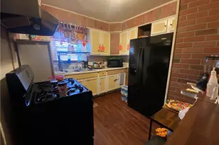 9422 Dickens Ave, Loveland, OH 44104 - Photo 7