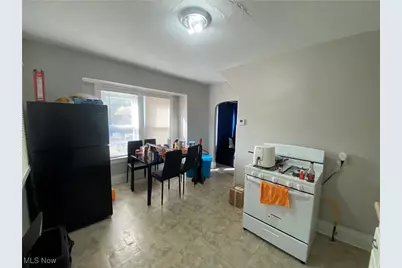 9422 Dickens Avenue, Loveland, OH 44104 - Photo 29