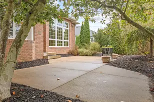 6446 Tallwood Cir NW, Canton, OH 44718 - Photo 45