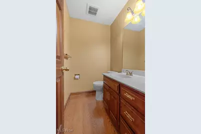 6446 Tallwood Circle NW, Canton, OH 44718 - Photo 25