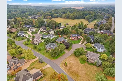 6446 Tallwood Circle NW, Canton, OH 44718 - Photo 47