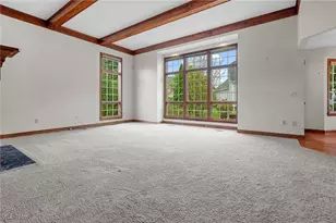 6446 Tallwood Cir NW, Canton, OH 44718 - Photo 17