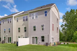 316 E Reno Dr, Louisville, OH 44641 - Photo 29