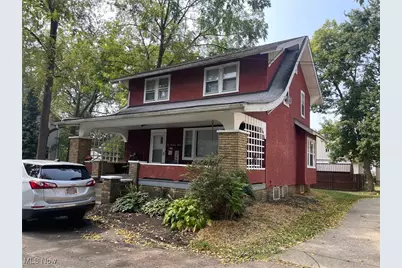 607 Rosemont Court NW, Canton, OH 44708 - Photo 3