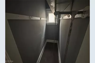 10004 Mount Auburn Avenue, Loveland, OH 44104 - Photo 9