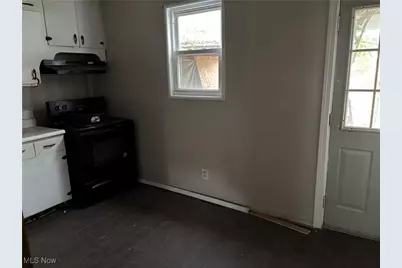 1225 Center, Wellsville, OH 43968 - Photo 9