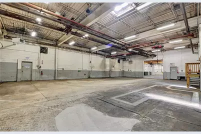 96 E Miller Avenue, Akron, OH 44301 - Photo 19