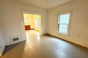 518 Rentschler St, Akron, OH 44304 - Photo 9