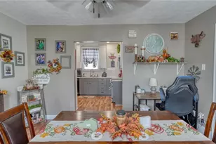 1121 Clark St, Cambridge, OH 43725 - Photo 11
