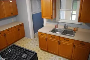 1593 Marlowe Ave, Oakwood, OH 44107 - Photo 9