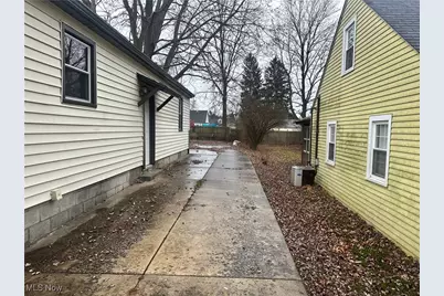 1513 Wakefield Avenue, Youngstown, OH 44514 - Photo 3