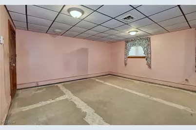 726 N 12th Street, Sebring, OH 44672 - Photo 41