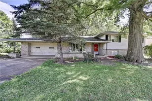 726 N 12th St, Sebring, OH 44672 - Photo 3