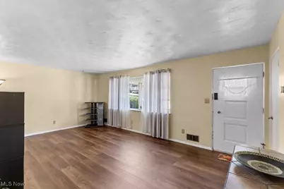 146 N 15th Street, Weirton, WV 26062 - Photo 5