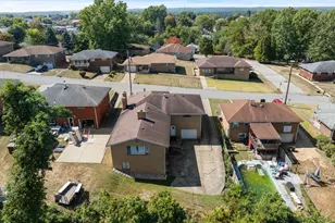 146 N 15th St, Weirton, WV 26062 - Photo 29