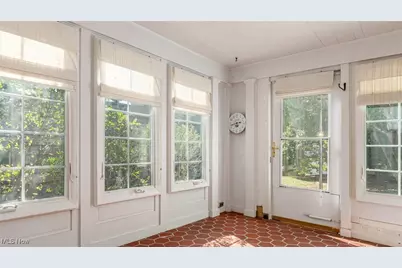 2751 E Ridgewood Circle, Zanesville, OH 43701 - Photo 39