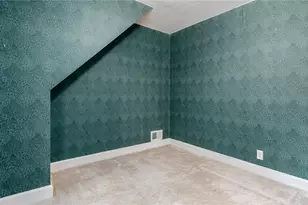 2751 E Ridgewood Cir, Zanesville, OH 43701 - Photo 37