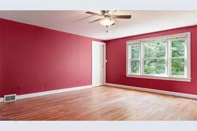 2751 E Ridgewood Circle, Zanesville, OH 43701 - Photo 25