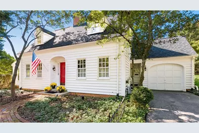 2751 E Ridgewood Circle, Zanesville, OH 43701 - Photo 3