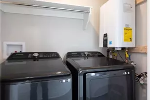 1836 E 294th St, Wickliffe, OH 44092 - Photo 11